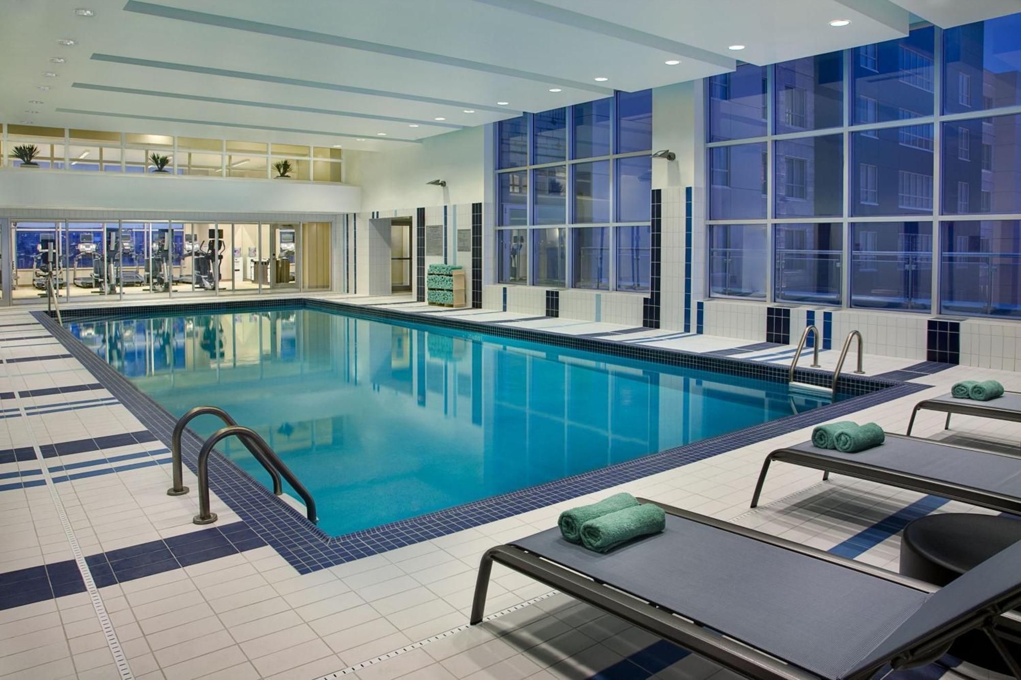 Courtyard By Marriott Airport Calgary